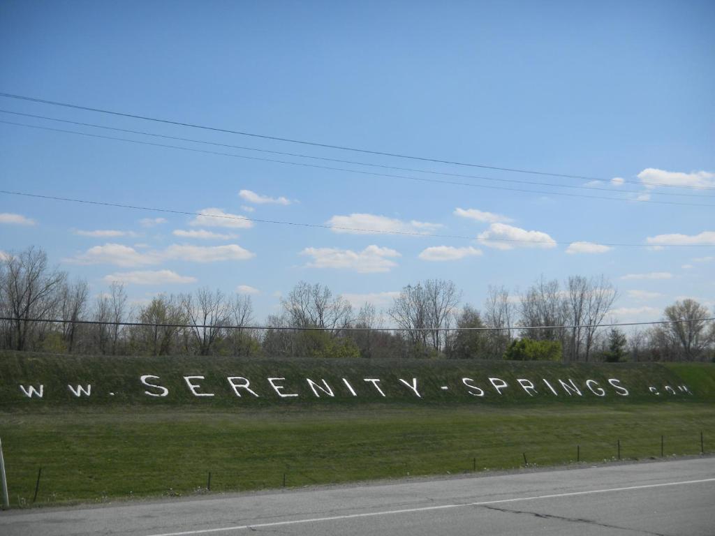 Serenity Springs - Michigan City Springfield Exterior foto