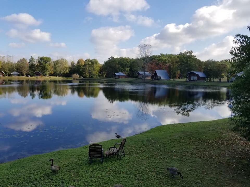 Serenity Springs - Michigan City Springfield Exterior foto